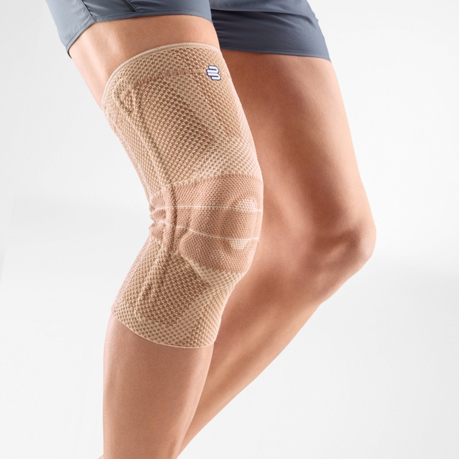 Bauerfeind GenuTrain® - Medical Knee Brace